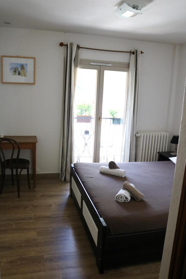 Auberge Saint Martin La Brigue Esterno foto