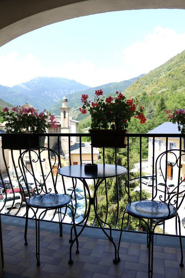 Auberge Saint Martin La Brigue Esterno foto