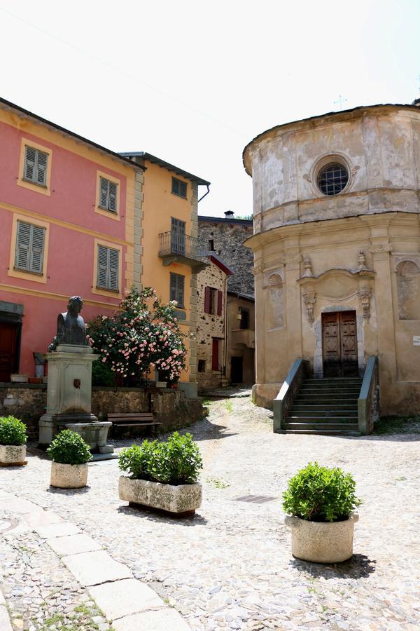 Auberge Saint Martin La Brigue Esterno foto