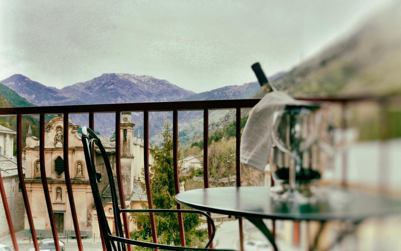 Auberge Saint Martin La Brigue Esterno foto